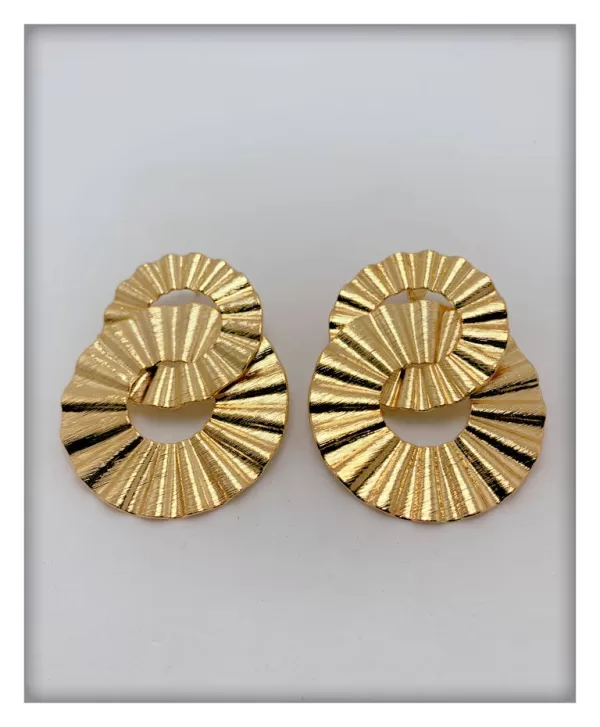 Arete G doble aureola diamantada entrela